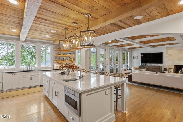150 Lochwood W Drive, Cary, NC 27518