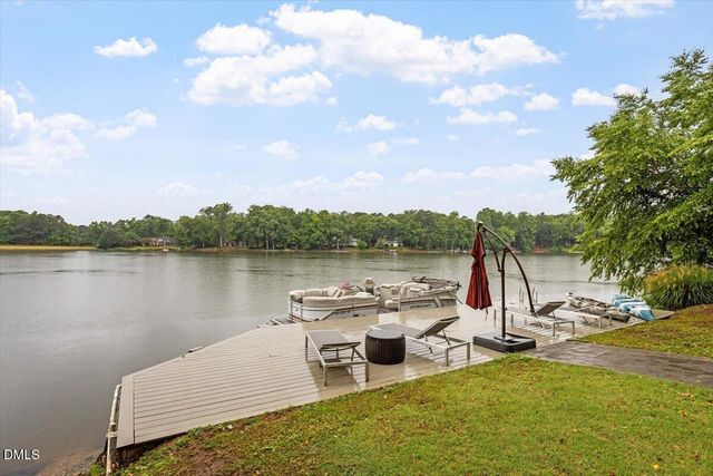 150 Lochwood W Drive, Cary, NC 27518