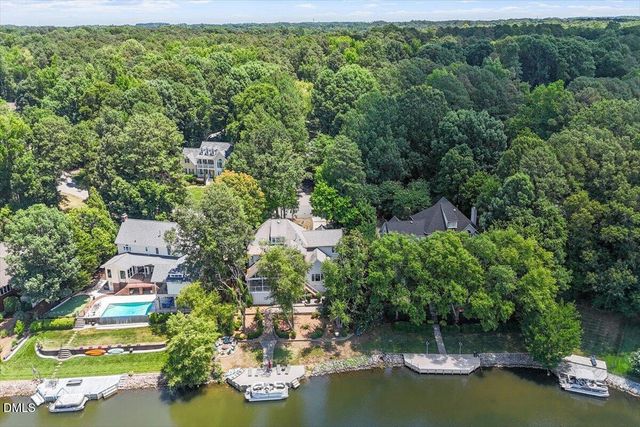 150 Lochwood W Drive, Cary, NC 27518