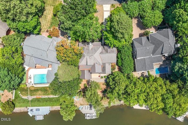 150 Lochwood W Drive, Cary, NC 27518