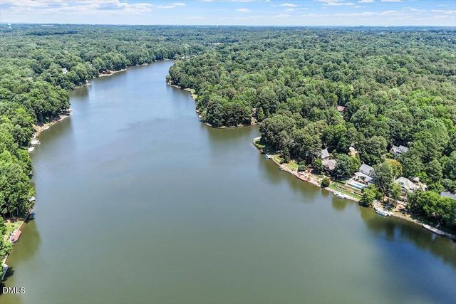 150 Lochwood W Drive, Cary, NC 27518