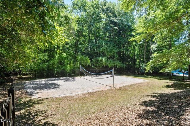 150 Lochwood W Drive, Cary, NC 27518