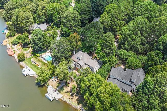 150 Lochwood W Drive, Cary, NC 27518
