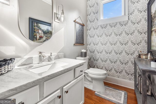 12105 Walnut Terrace, Alpharetta, GA 30004