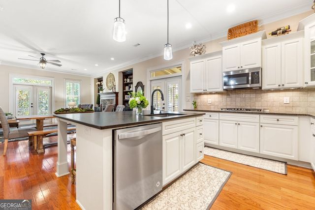 12105 Walnut Terrace, Alpharetta, GA 30004