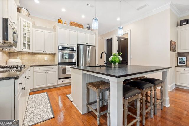 12105 Walnut Terrace, Alpharetta, GA 30004