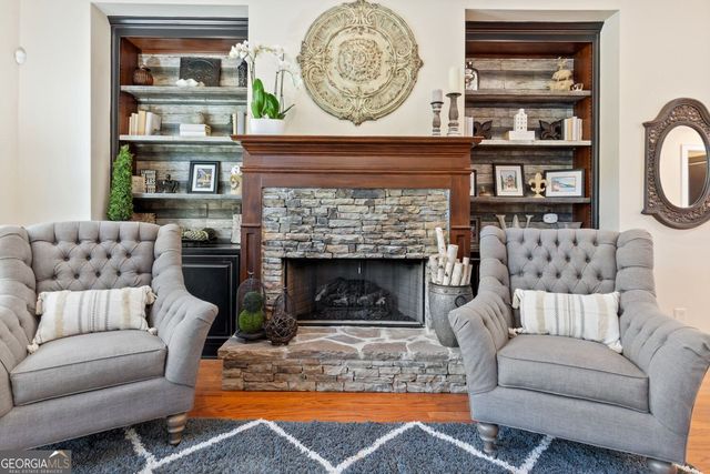12105 Walnut Terrace, Alpharetta, GA 30004