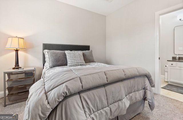 12105 Walnut Terrace, Alpharetta, GA 30004