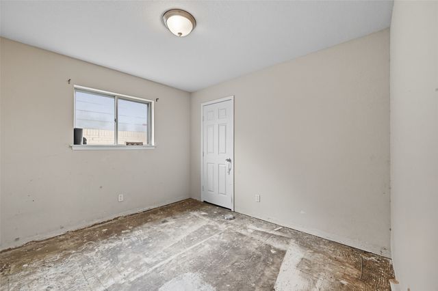 2903 E Mitchell Street, Arlington, TX 76010