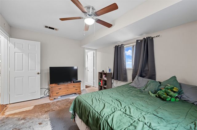 2903 E Mitchell Street, Arlington, TX 76010