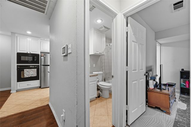 2903 E Mitchell Street, Arlington, TX 76010