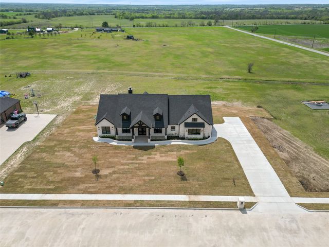 5306 Calle Drive, Sherman, TX 75092