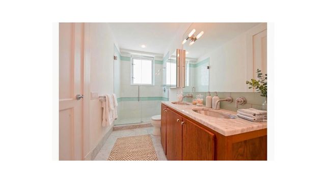 426 W 58TH Street PH2, New York City, NY 10019