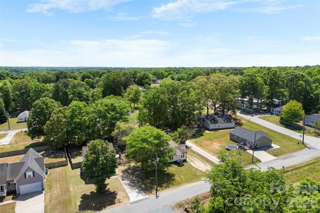 2504 Glenwood Street, Kannapolis, NC 28083