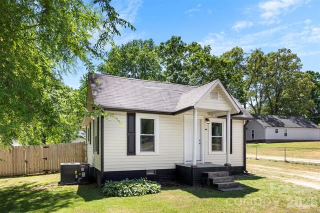 2504 Glenwood Street, Kannapolis, NC 28083