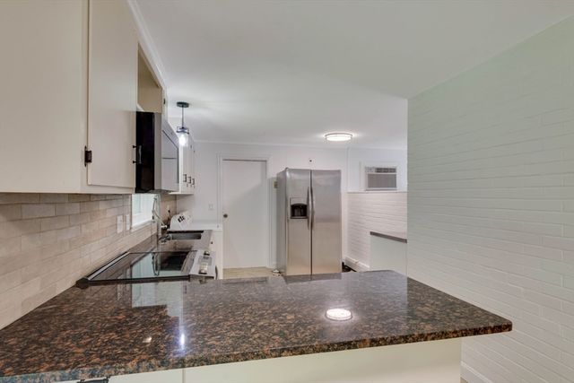 66 Boyle Rd, Brockton, MA 02302