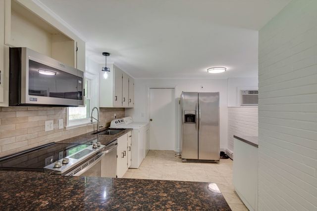 66 Boyle Rd, Brockton, MA 02302