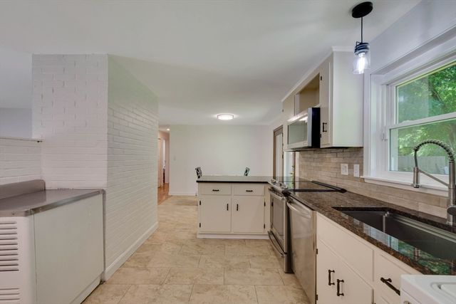 66 Boyle Rd, Brockton, MA 02302