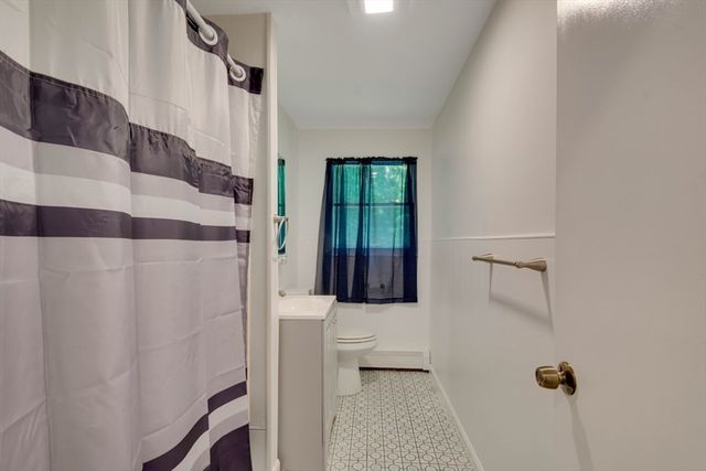 66 Boyle Rd, Brockton, MA 02302