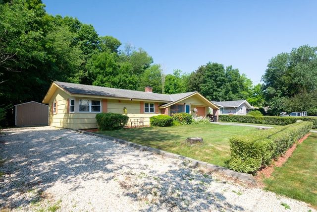 66 Boyle Rd, Brockton, MA 02302