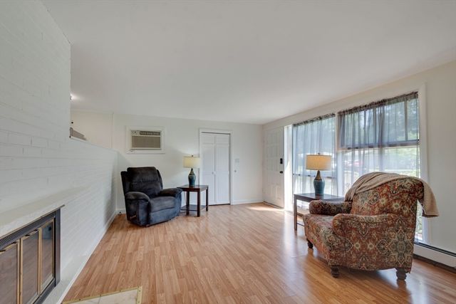 66 Boyle Rd, Brockton, MA 02302