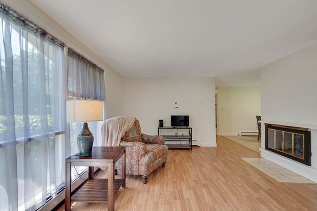 66 Boyle Rd, Brockton, MA 02302