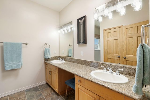 31 Sinagua Road, Placitas, NM 87043