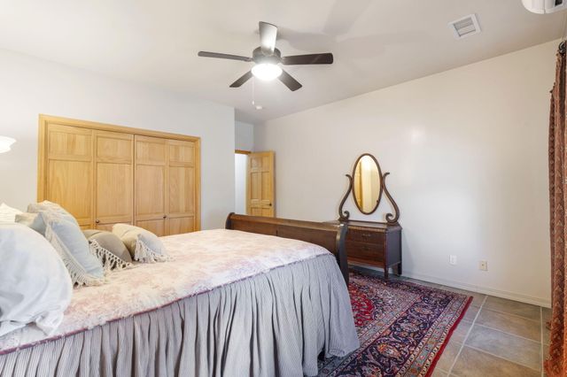 31 Sinagua Road, Placitas, NM 87043