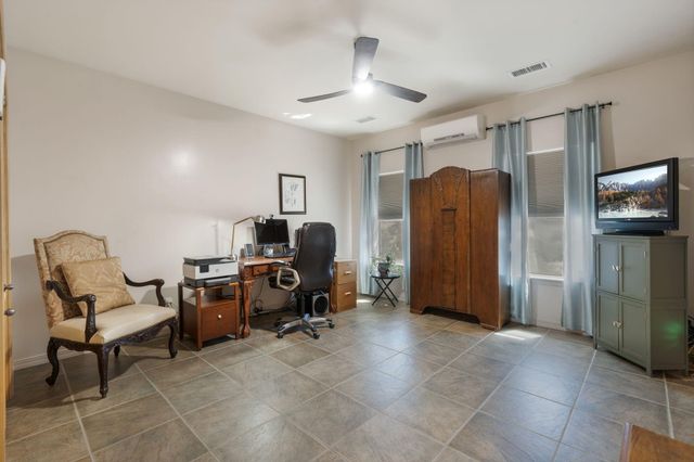 31 Sinagua Road, Placitas, NM 87043