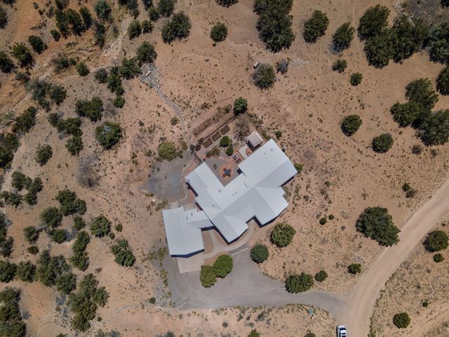 31 Sinagua Road, Placitas, NM 87043