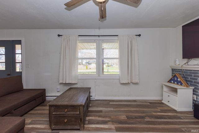 5822 W Hellis Drive, Muncie, IN 47304