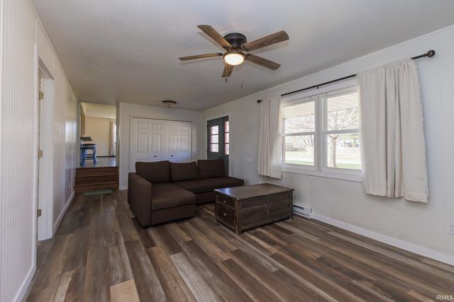 5822 W Hellis Drive, Muncie, IN 47304