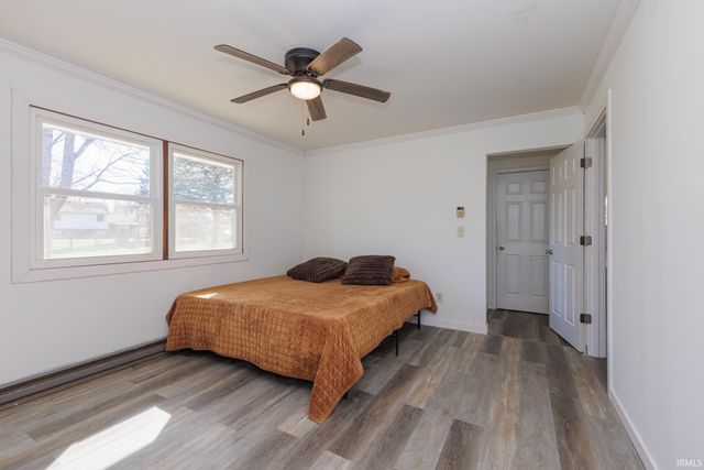 5822 W Hellis Drive, Muncie, IN 47304