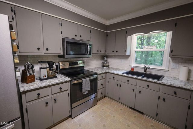2013 Fox Den, Clayton, NC 27527