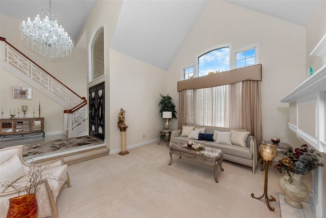 2086 Valleyview Drive, Ann Arbor, MI 48105