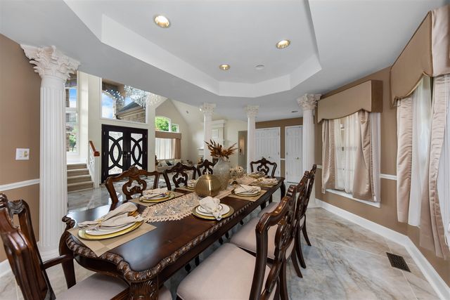 2086 Valleyview Drive, Ann Arbor, MI 48105