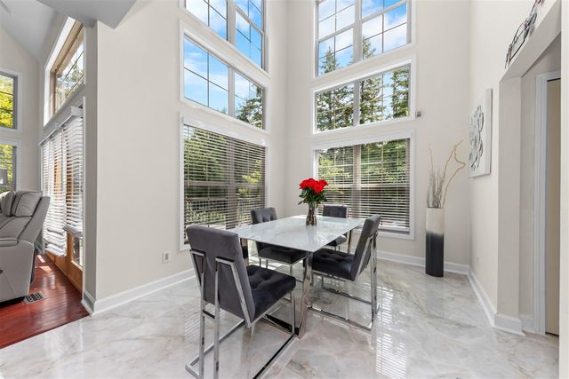 2086 Valleyview Drive, Ann Arbor, MI 48105