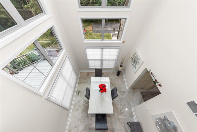 2086 Valleyview Drive, Ann Arbor, MI 48105