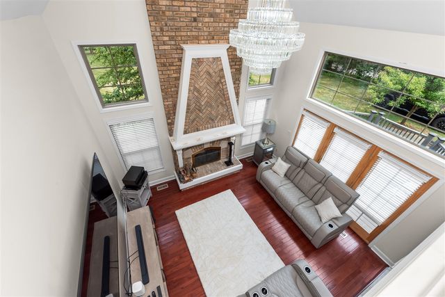 2086 Valleyview Drive, Ann Arbor, MI 48105