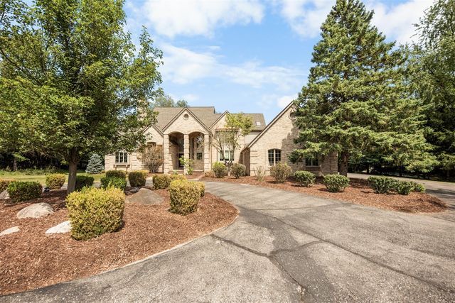 2086 Valleyview Drive, Ann Arbor, MI 48105