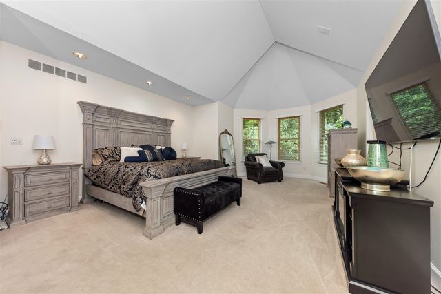 2086 Valleyview Drive, Ann Arbor, MI 48105