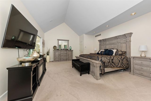 2086 Valleyview Drive, Ann Arbor, MI 48105