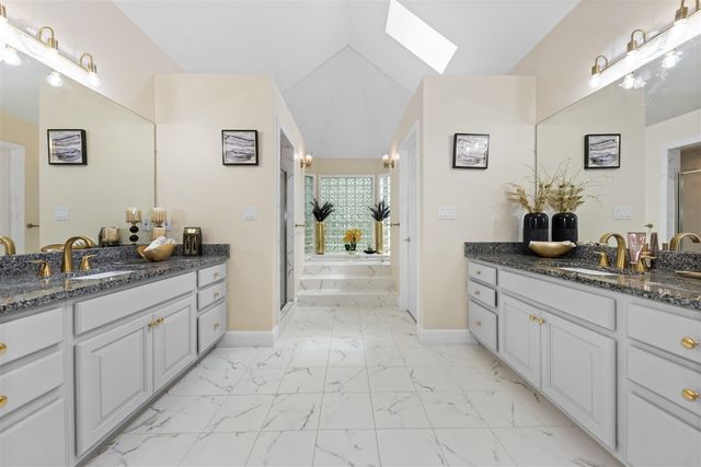 2086 Valleyview Drive, Ann Arbor, MI 48105