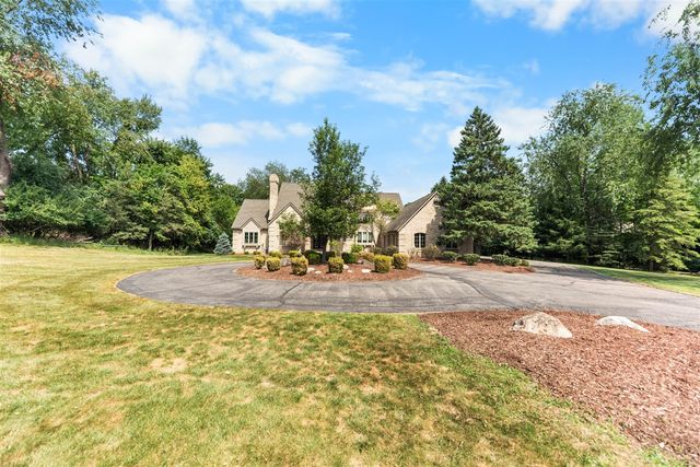 2086 Valleyview Drive, Ann Arbor, MI 48105