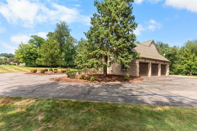 2086 Valleyview Drive, Ann Arbor, MI 48105