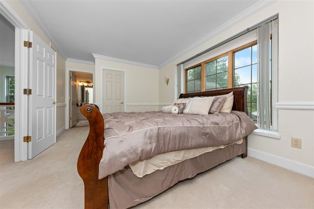 2086 Valleyview Drive, Ann Arbor, MI 48105