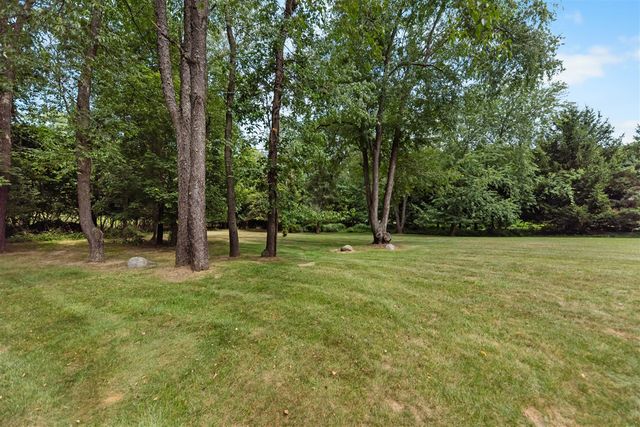 2086 Valleyview Drive, Ann Arbor, MI 48105