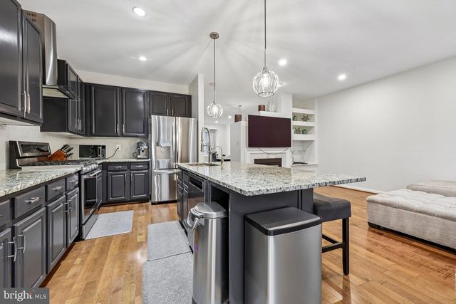 13364 FERRY LANDING LN, Woodbridge, VA 22191