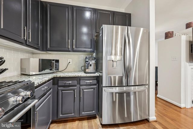 13364 FERRY LANDING LN, Woodbridge, VA 22191