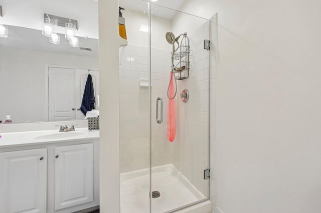 13364 FERRY LANDING LN, Woodbridge, VA 22191